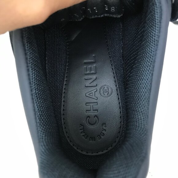 CHANEL NAVY LEATHER WHITE HEEL CC LOGO LACE UP SNEAKERS TRAINERS SHOES SIZE 38 - Picture 7 of 11